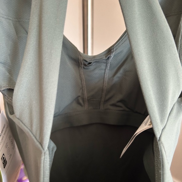 NWT Athleta Transcend bodysuit in Bali green XS - Picture 14 of 14
